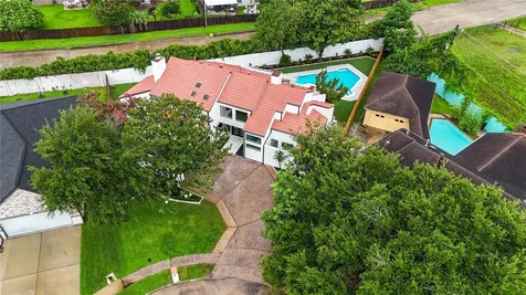 12002 S Circle Drive Houston TX 77071