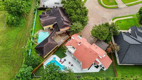 12002 S Circle Drive Houston TX 77071