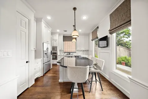 1229 Ripple Creek Drive Houston TX 77057