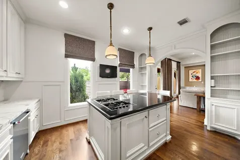 1229 Ripple Creek Drive Houston TX 77057