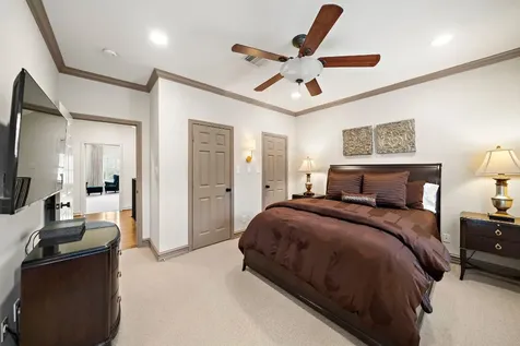 1229 Ripple Creek Drive Houston TX 77057
