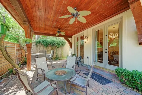 1229 Ripple Creek Drive Houston TX 77057
