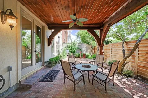 1229 Ripple Creek Drive Houston TX 77057