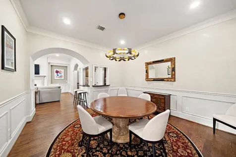 1229 Ripple Creek Drive Houston TX 77057