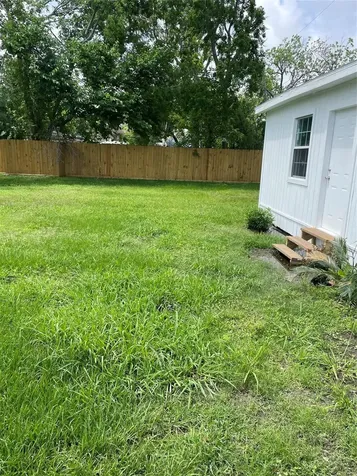 1701 Utah Street Baytown TX 77520