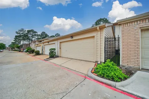 800 Country Place Drive 302 Houston TX 77079