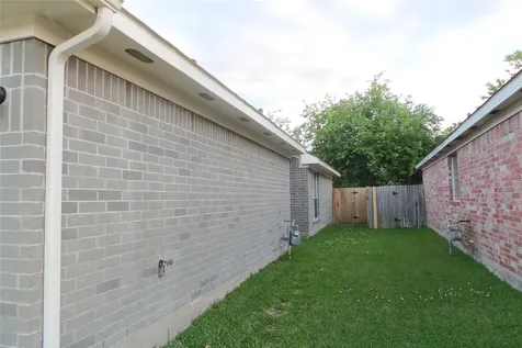 4918 Sterling Crossing Pearland TX 77584