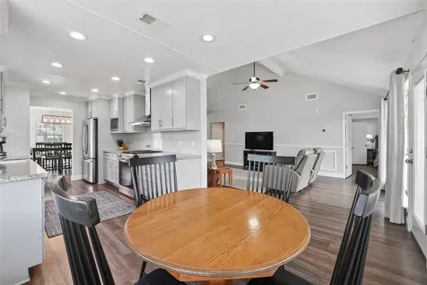 2221 Aberdeen Drive League City TX 77573