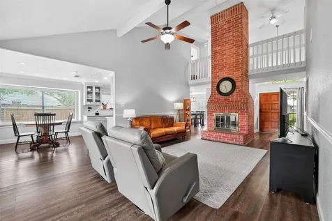 2221 Aberdeen Drive League City TX 77573