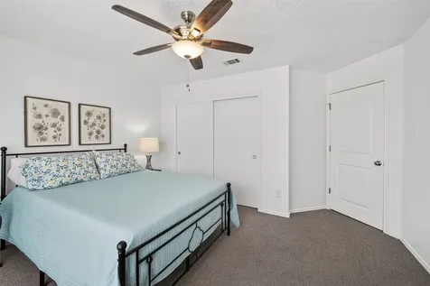 2221 Aberdeen Drive League City TX 77573