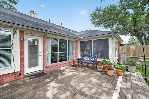 2221 Aberdeen Drive League City TX 77573