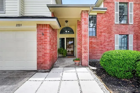 2221 Aberdeen Drive League City TX 77573