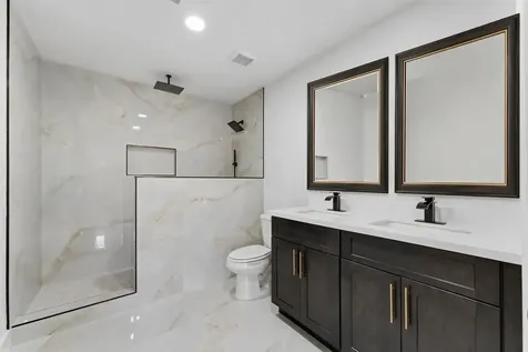 4710 Whispering Falls Drive Houston TX 77084
