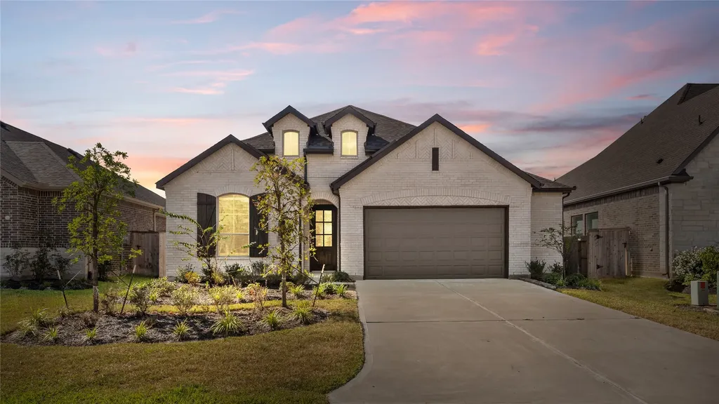 945 Terlingua Creek Drive Conroe TX 77304
