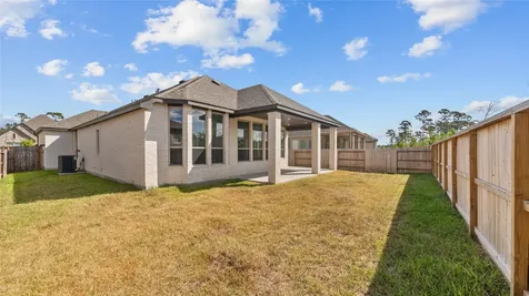 945 Terlingua Creek Drive Conroe TX 77304
