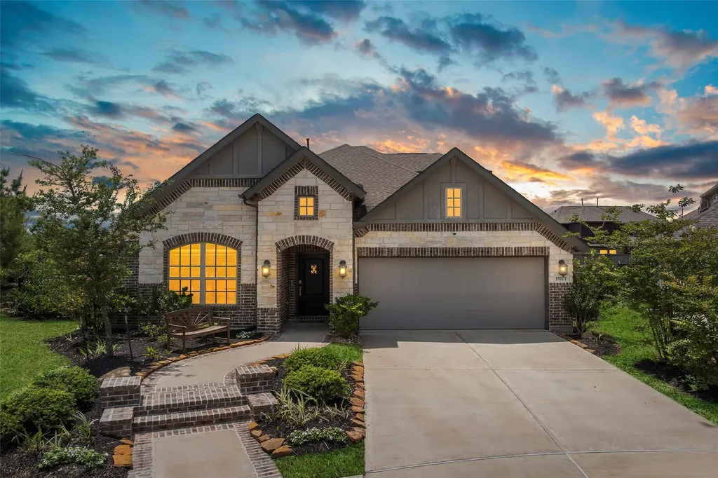 15207 Queens Watchdog Court Cypress TX 77433