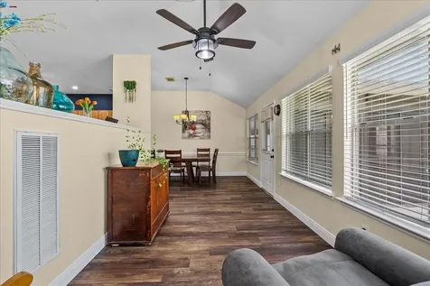 5102 Cherrywood Court League City TX 77573