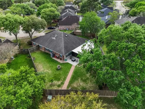 5102 Cherrywood Court League City TX 77573
