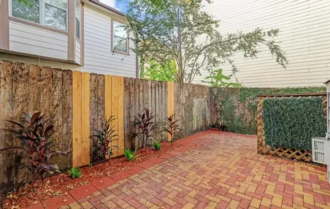 1625 Knox Street Houston TX 77007