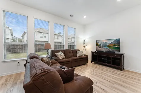 516 Bristol Tide Court Conroe TX 77304