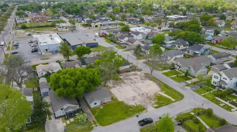 4819 Cetti Street Houston TX 77009