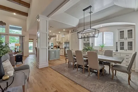87 W Sawyer Ridge Drive The Woodlands TX 77389