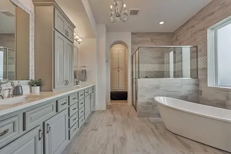 87 W Sawyer Ridge Drive The Woodlands TX 77389