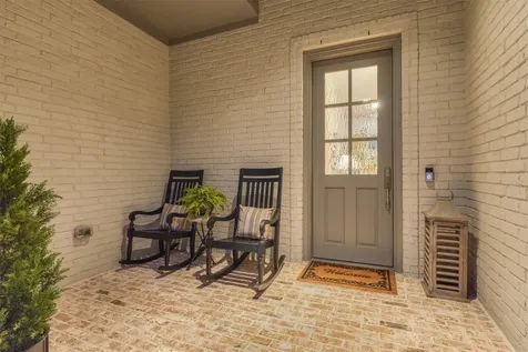 87 W Sawyer Ridge Drive The Woodlands TX 77389