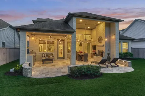 87 W Sawyer Ridge Drive The Woodlands TX 77389