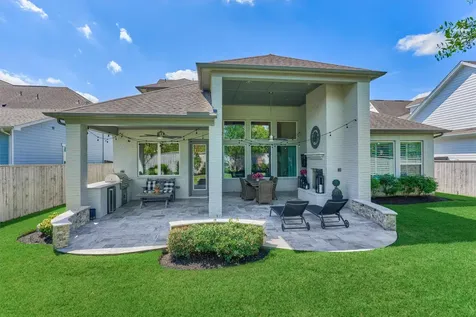 87 W Sawyer Ridge Drive The Woodlands TX 77389