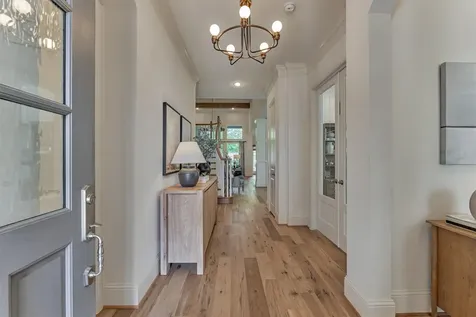 87 W Sawyer Ridge Drive The Woodlands TX 77389