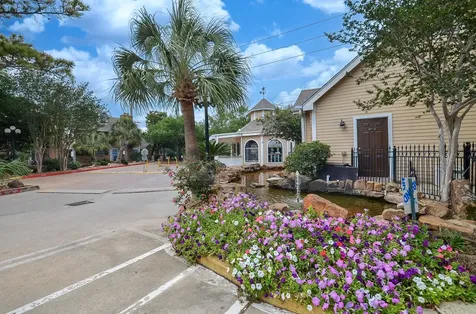 2300 Old Spanish Trail 1092 Houston TX 77054