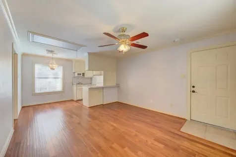 122 Vieux Carre Drive Houston TX 77009