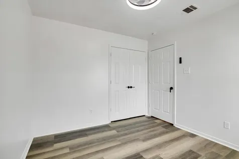 6933 Liverpool Street A Houston TX 77021