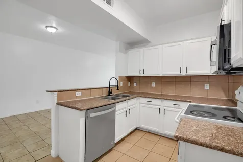 6933 Liverpool Street A Houston TX 77021