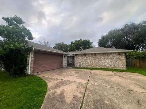 1202 Manorglen Drive Missouri City TX 77489