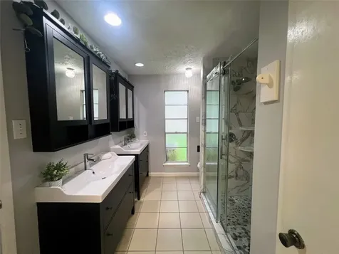 1202 Manorglen Drive Missouri City TX 77489