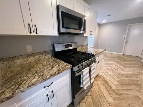 1202 Manorglen Drive Missouri City TX 77489