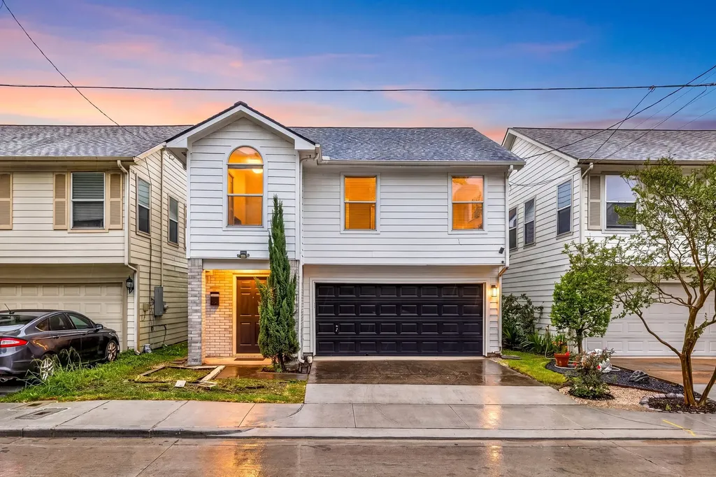 1206 Matthews Street Houston TX 77019