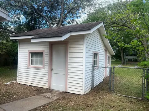 1011 Prairie Street Columbus TX 78934