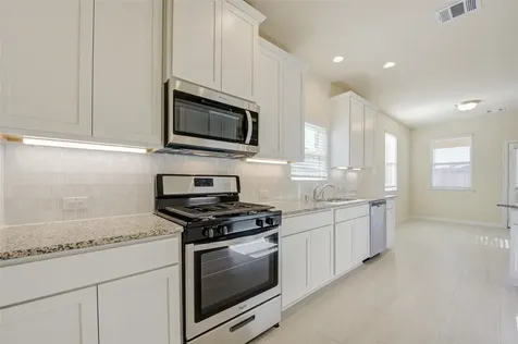 10902 Granite Chief Drive Rosharon TX 77583