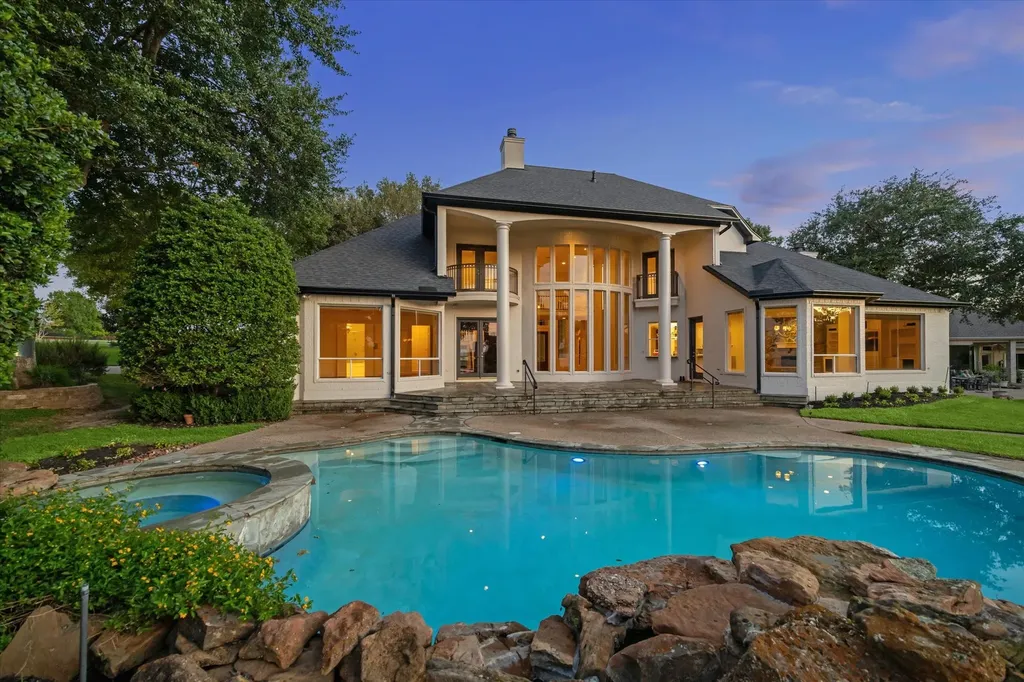 115 Lake Estates Drive Montgomery TX 77356