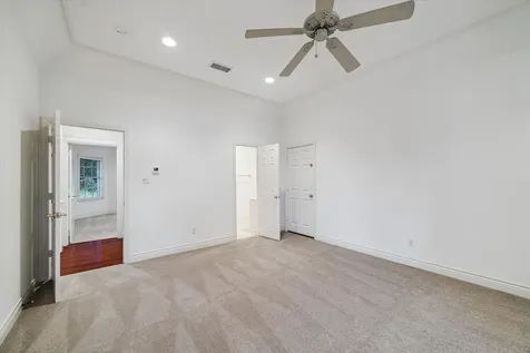 115 Lake Estates Drive Montgomery TX 77356