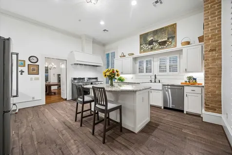 209 E Caney Street Wharton TX 77488