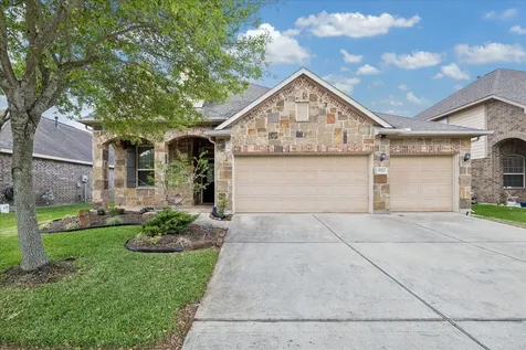 6723 Hunters Way Lane Baytown TX 77521