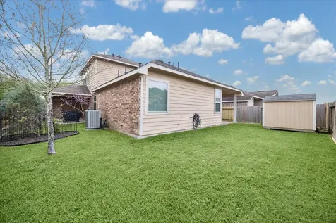 6723 Hunters Way Lane Baytown TX 77521