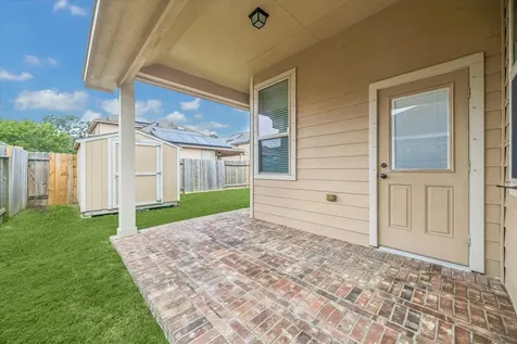 6723 Hunters Way Lane Baytown TX 77521