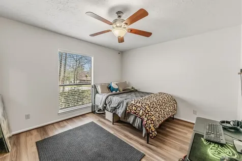 3648 Youpon Huntsville TX 77340