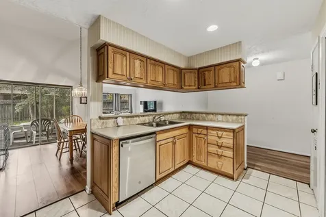 3648 Youpon Huntsville TX 77340