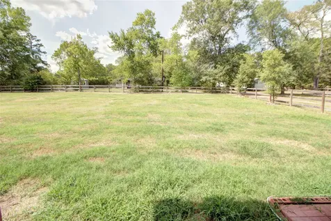 26152 Avenue E A Montgomery TX 77356